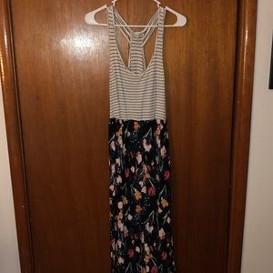 Maxi dress striped and floral
